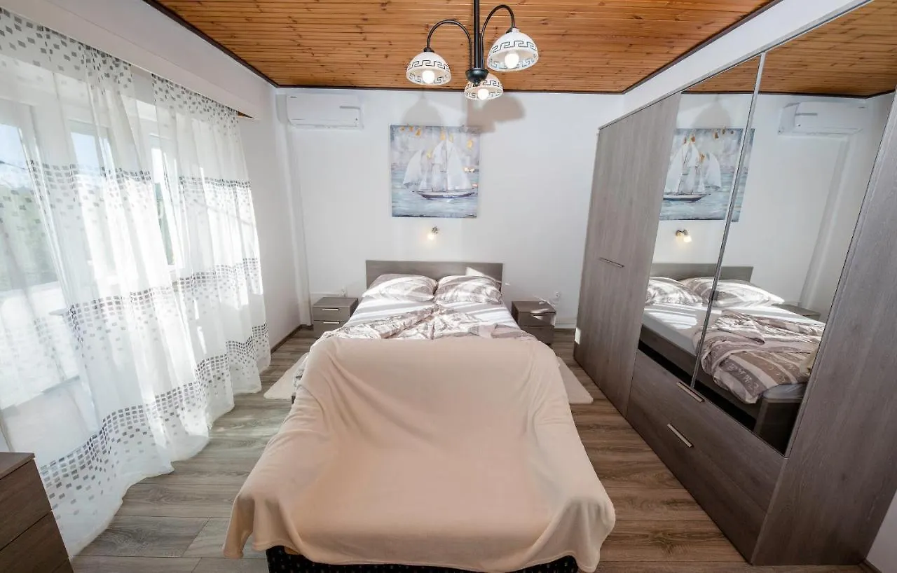 Σπίτι διακοπών House Predrag Βίλα Supetarska Draga